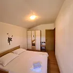 Cosic Ante Apartamento Dobropoljana