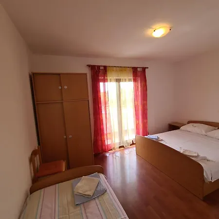 Apartamento Cosic Ante *